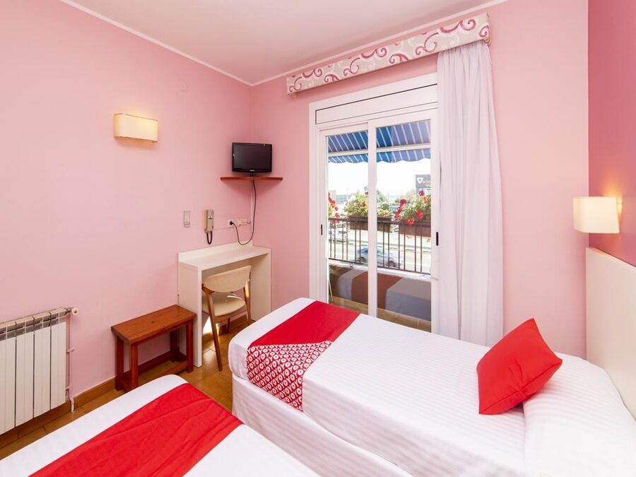 Casa Feliu Hostal Санта-Сусанна Экстерьер фото